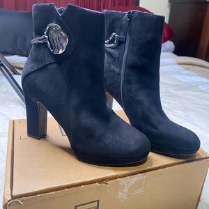 Impo Black Heeled Boots with Chunky Heel